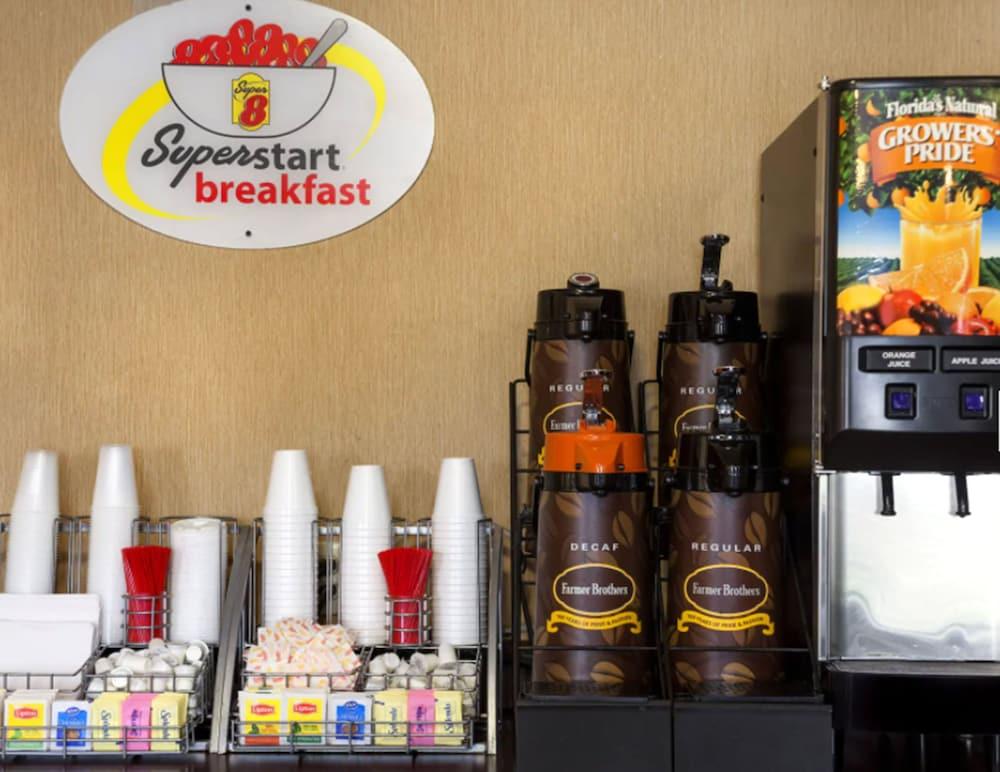 Super 8 By Wyndham Fairview Heights-st. Louis Motel Fairview Heights