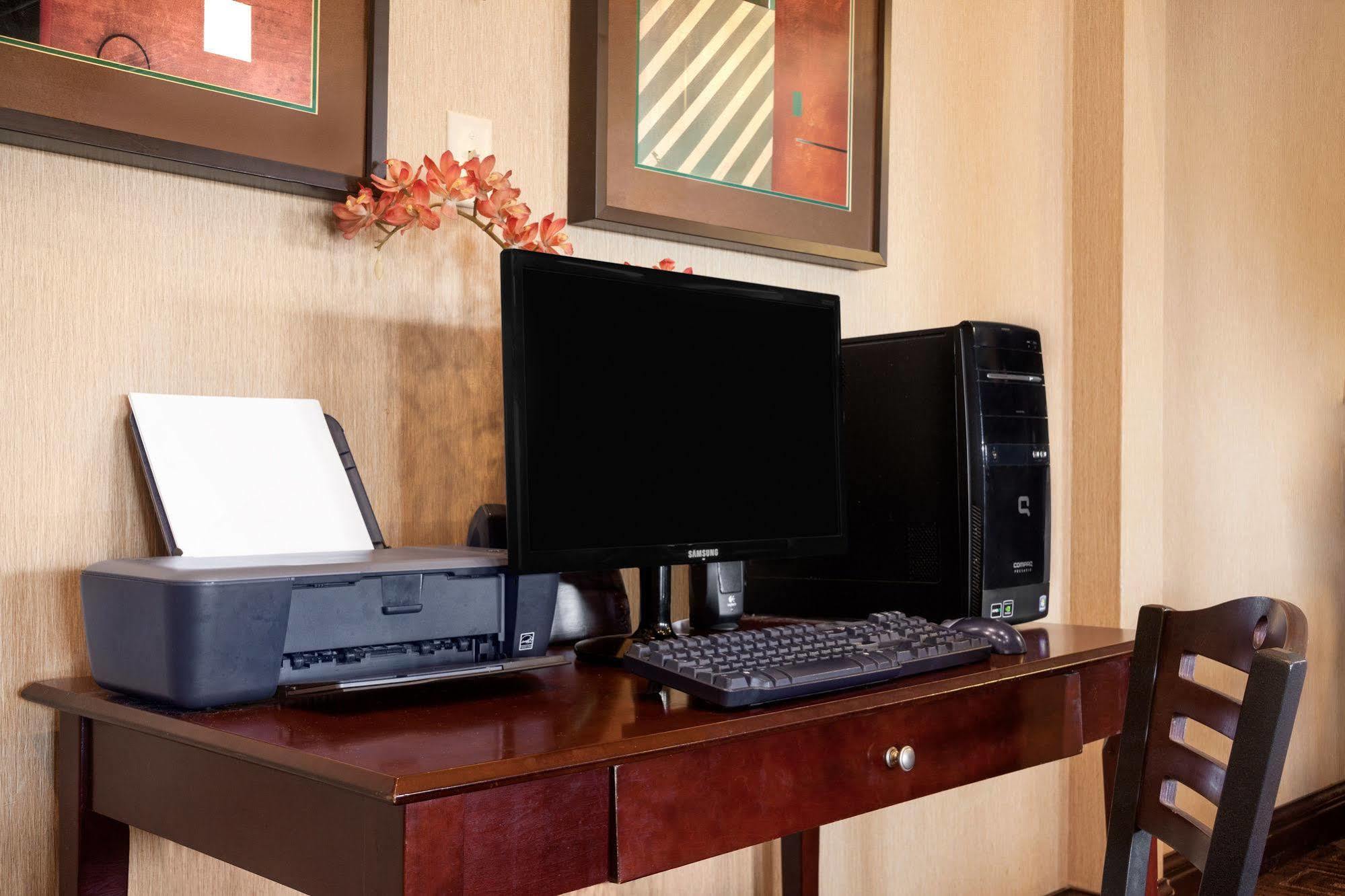 Motel Super 8 By Wyndham Fairview Heights-st. Louis